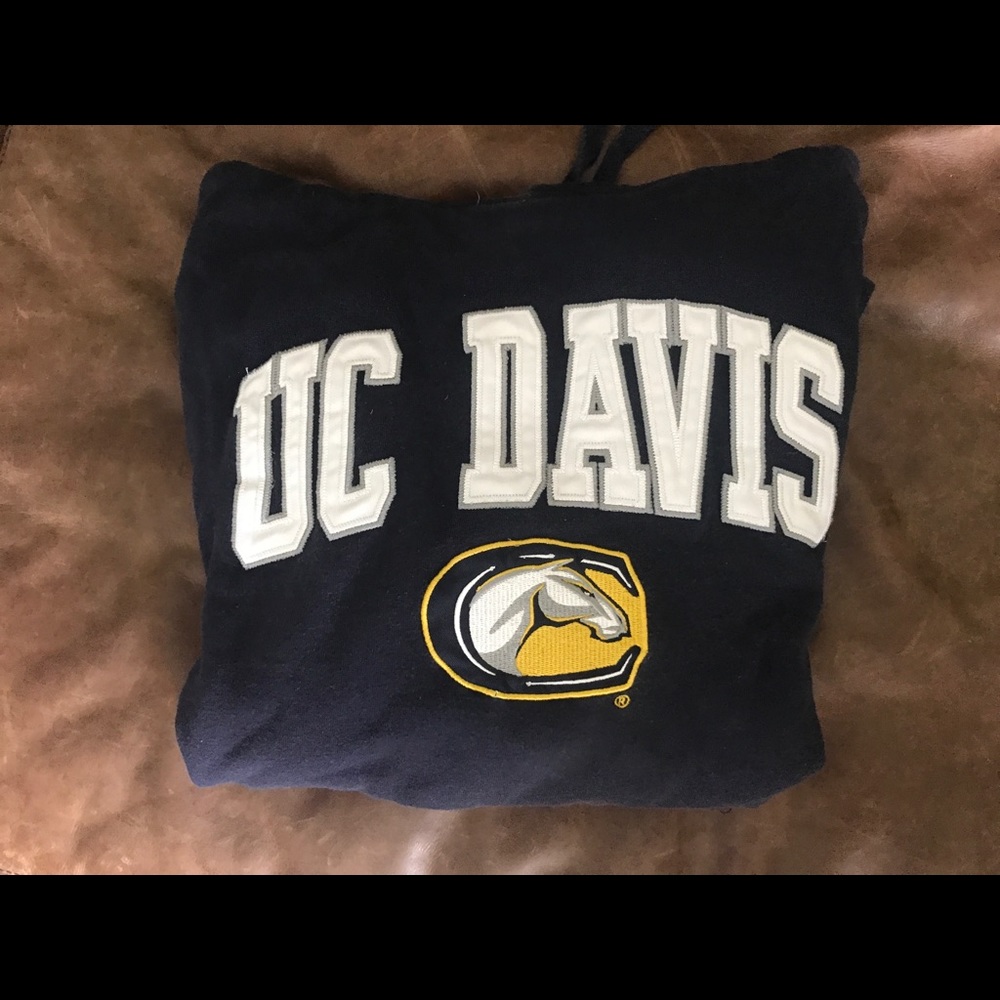 UC Davis sweatshirt